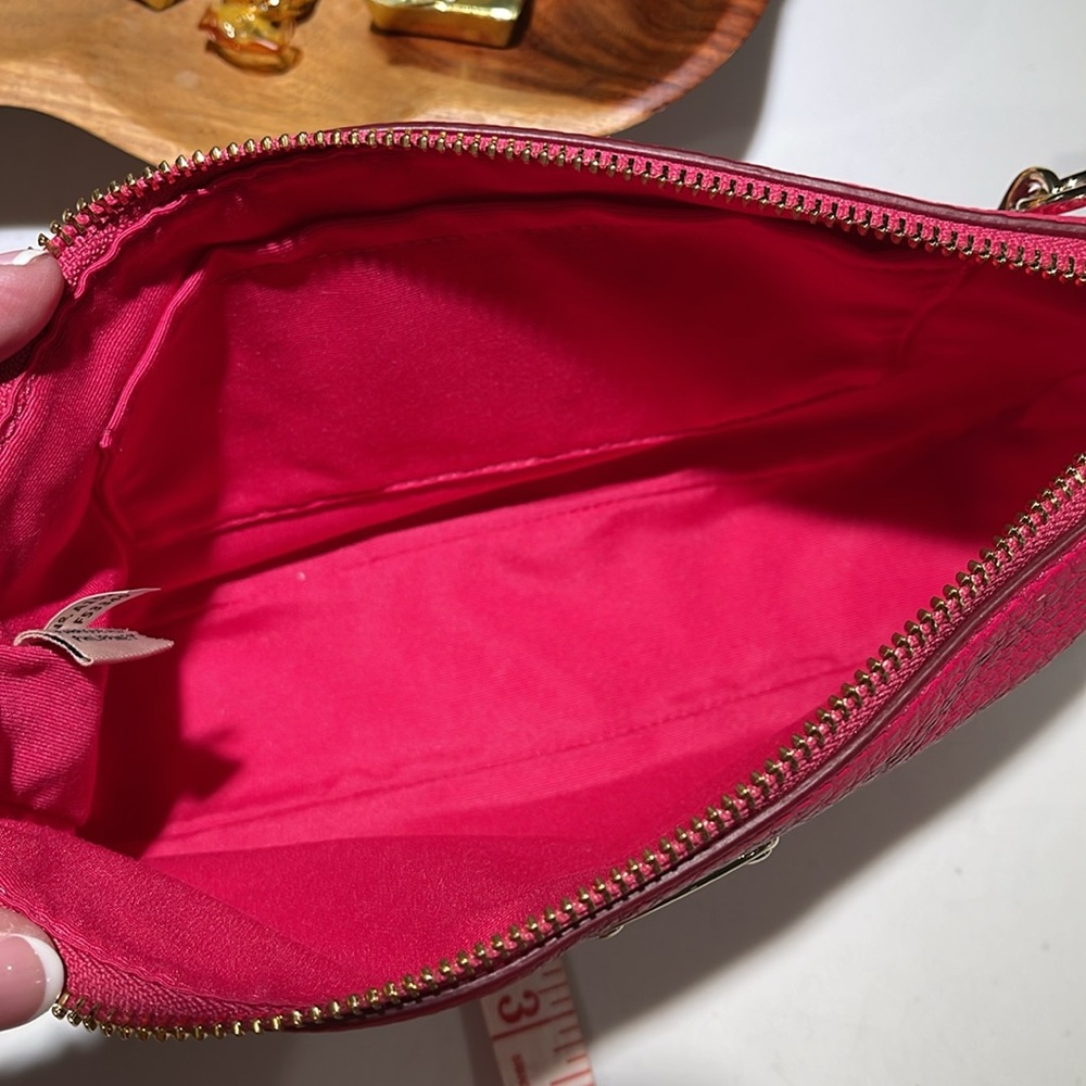 COACH, F53340 Authentic Pebbled Leather Large Wristlet, Chain strap, Pink - Picture 12 of 12